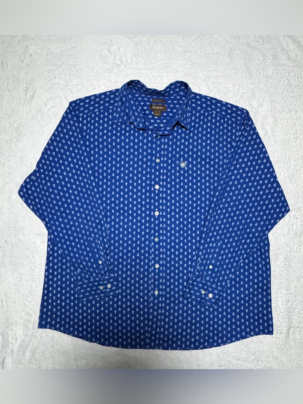 Ariat Men’s XXL Blue Paisley Stretch Western Shirt